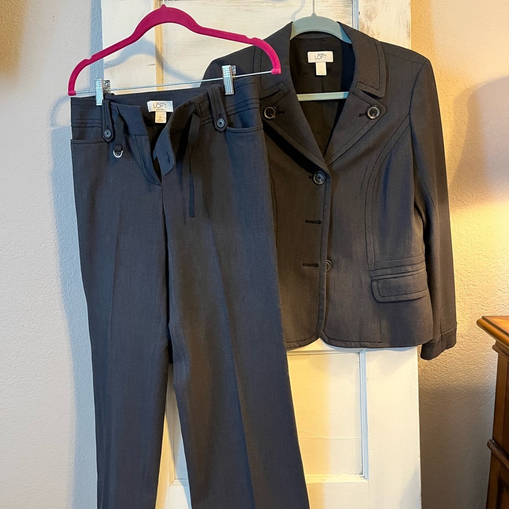 LOFT Charcoal Pantsuit Set
